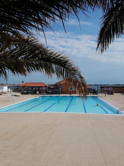 T2 Neuf + Bateau / Piscine Super Infrastructures Διαμέρισμα Le Barcarès Εξωτερικό φωτογραφία